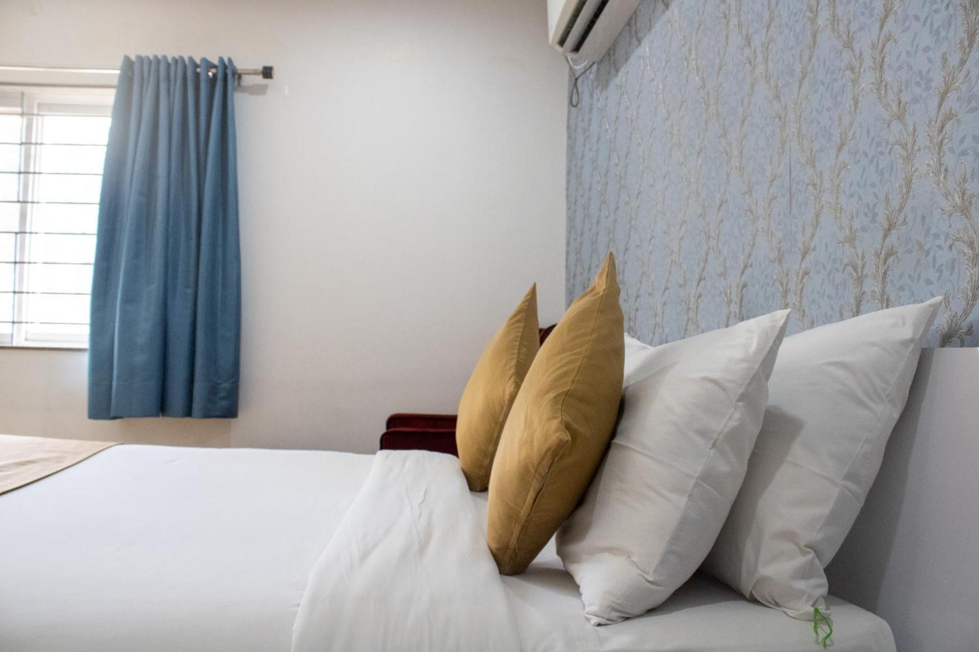 Mystic Hotel Koramangala Bangalore Esterno foto